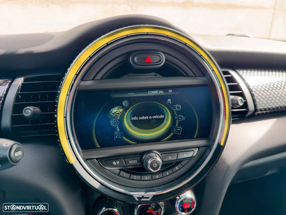 MINI 3 Portas John Cooper Works Auto Desportiva - 23