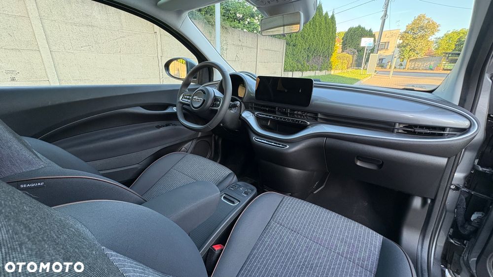Fiat 500e 42kWh Icon - 16