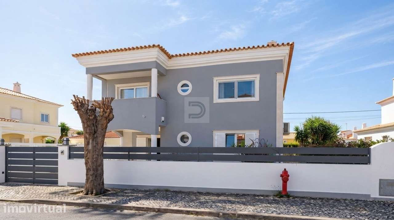 Moradia T5 com Piscina, Jardim nas Casas de Azeitão - Grande imagem: 2/30