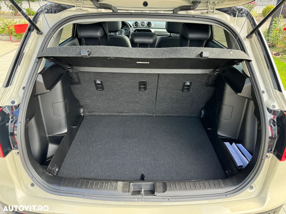 Suzuki Vitara 1.4 Boosterjet AllGrip MHEV Luxus - 26