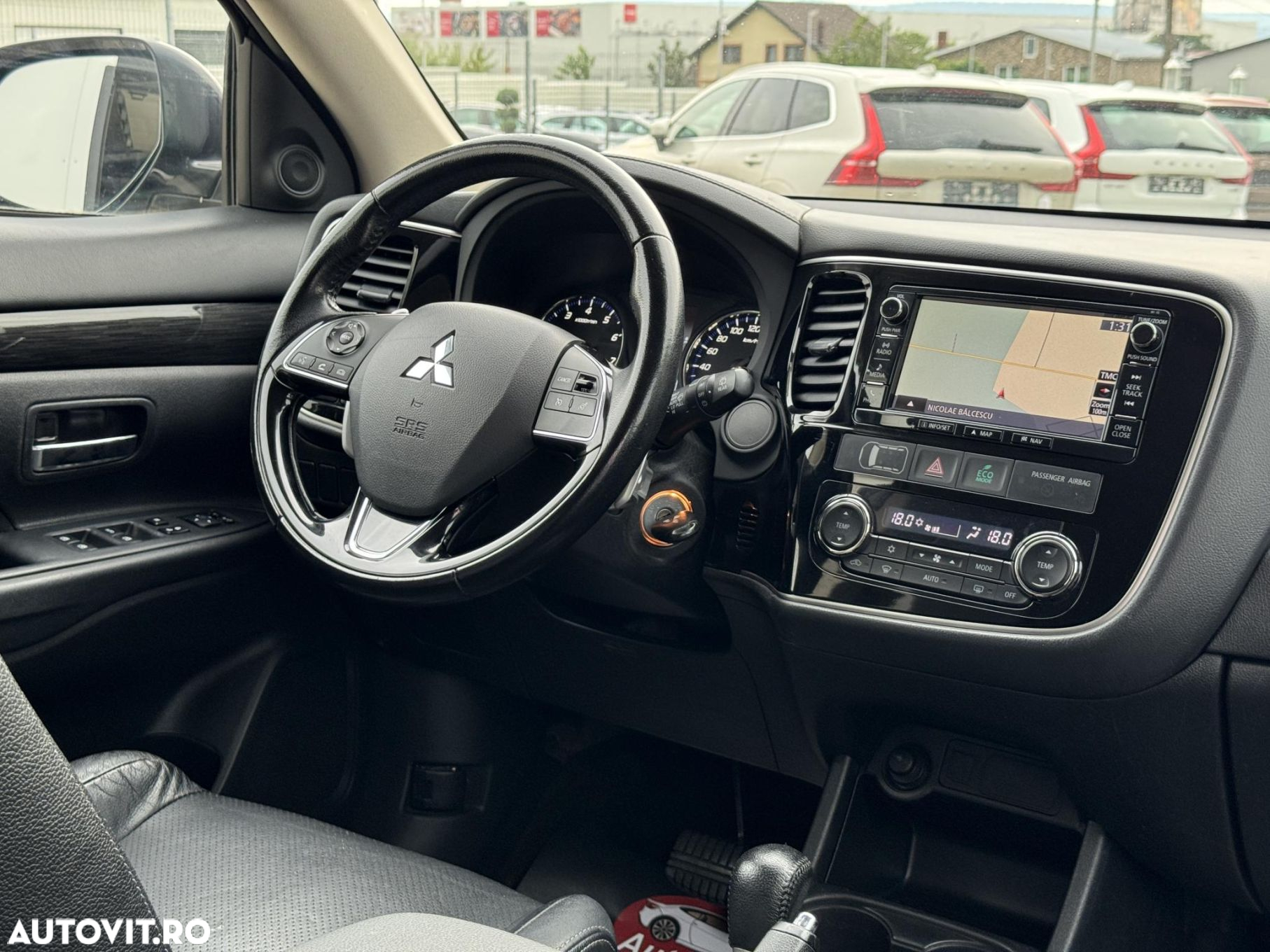 Mitsubishi Outlander - 7