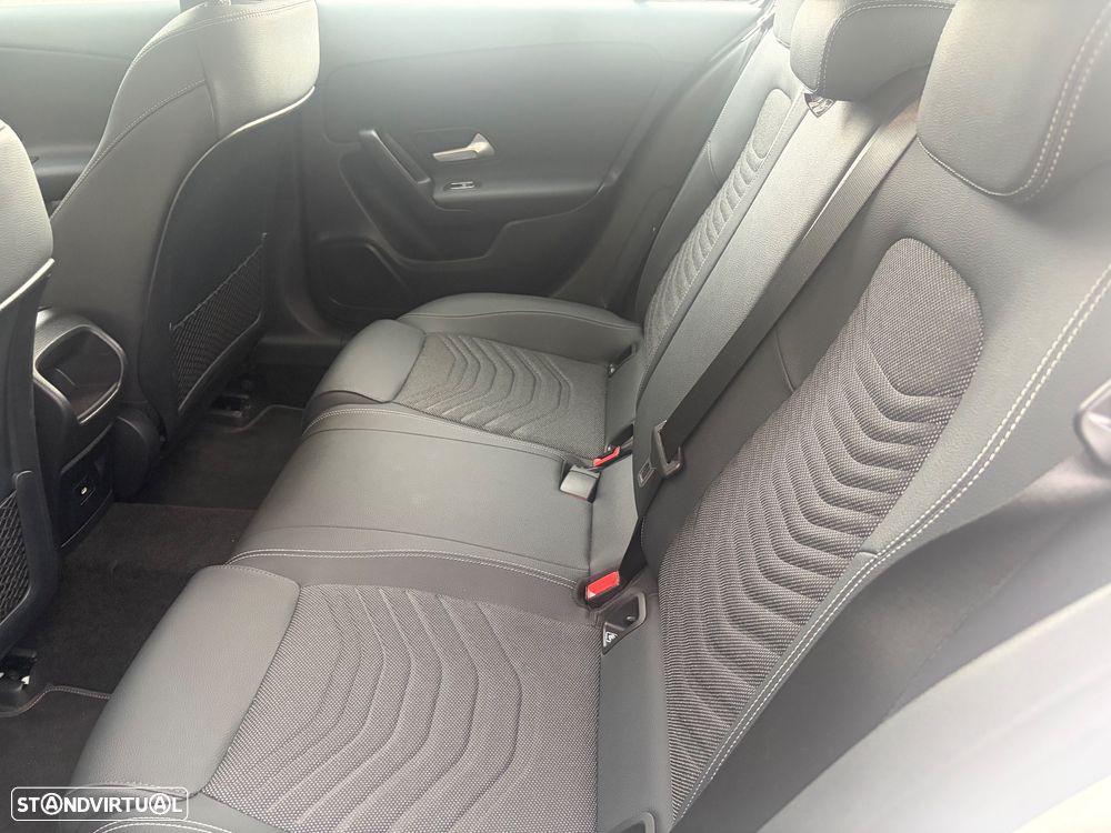 Mercedes-Benz A 200 Standard - 10