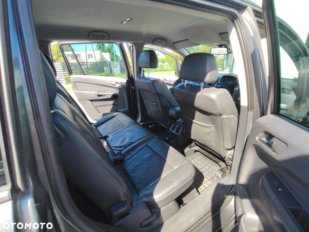 Opel Zafira 1.7 CDTI - 9