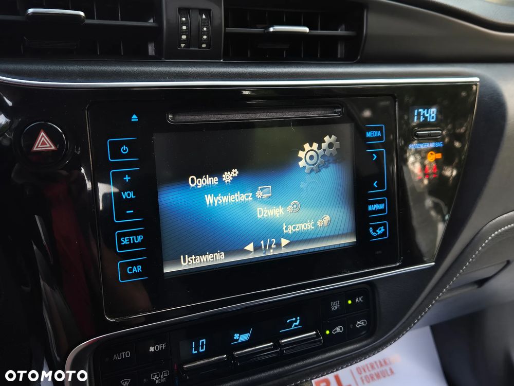 Toyota Auris - 35