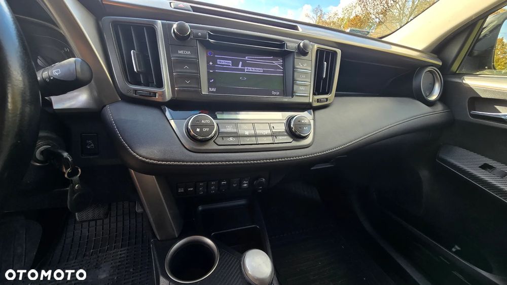 Toyota RAV4 2.0 Prestige MS - 8