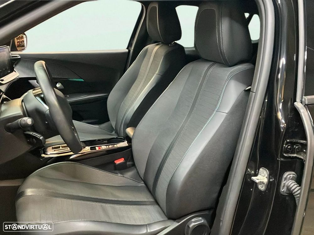 Peugeot e-2008 54 kWh Allure - 15