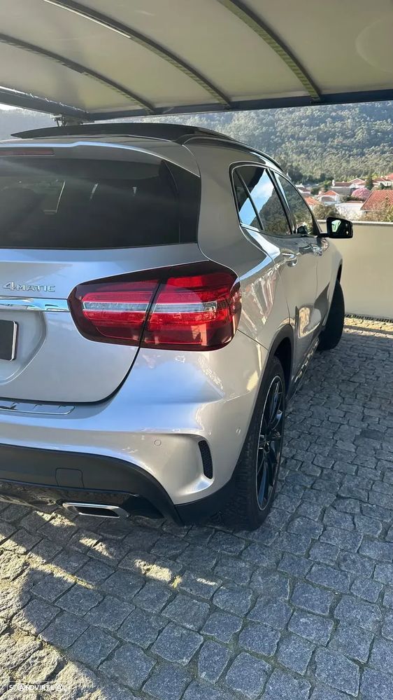 Mercedes-Benz GLA 250 4Matic 7G-DCT AMG Line - 18