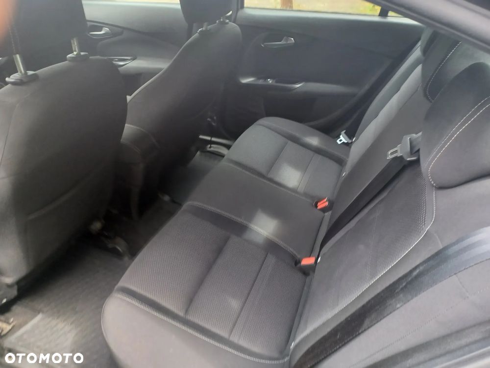 Fiat Tipo 1.4 16V Lounge EU6d - 7