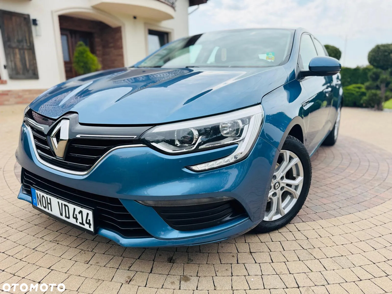 Renault Megane 1.2 Energy TCe Life - 13