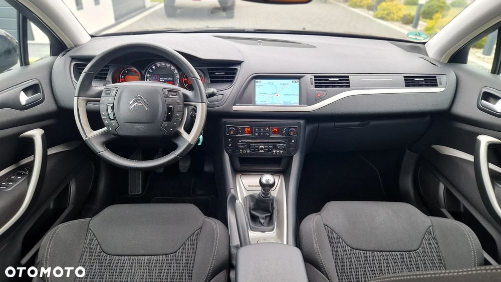 Citroën C5 HDi 140 FAP Exclusive - 6
