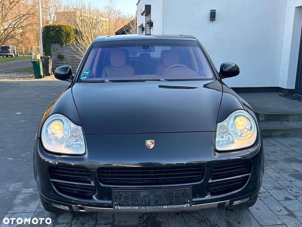 Porsche Cayenne - 10