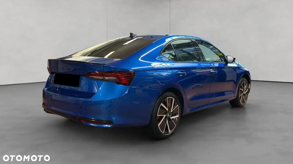 Skoda Octavia 1.5 TSI mHEV Sportline DSG - 6