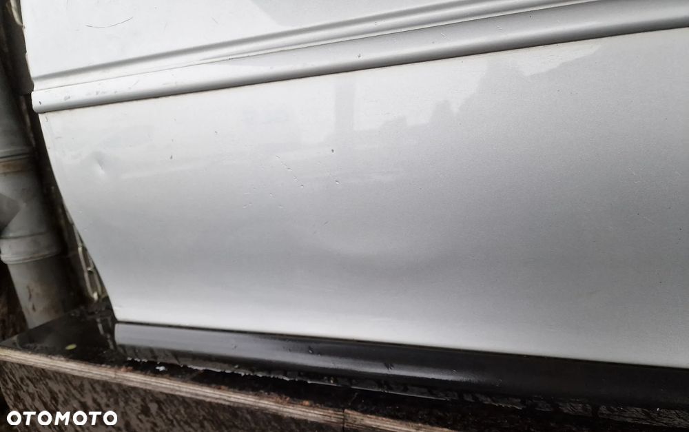 DRZWI PRAWE PRZÓD AUDI A3 8L 3D LIFT LY7M - 7