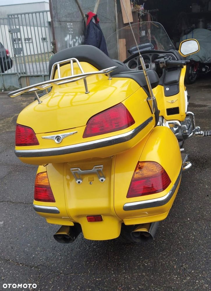Honda GL - 4