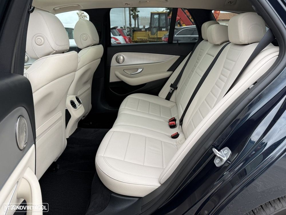 Mercedes-Benz E 220 d Avantgarde - 13