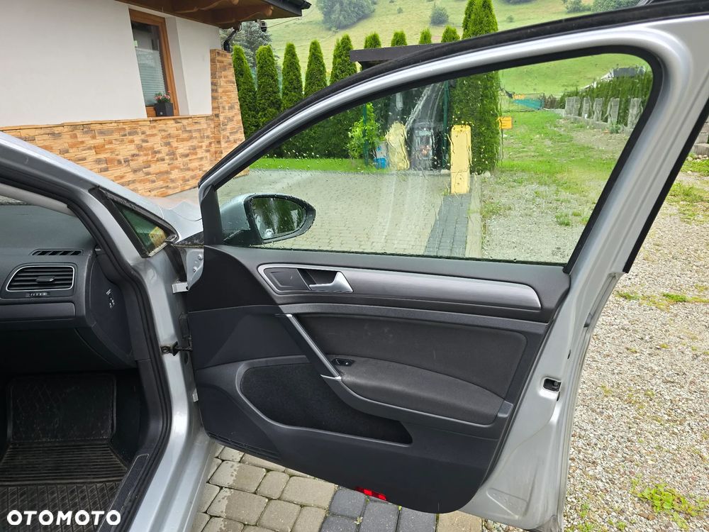 Volkswagen Golf 1.6 TDI BMT Comfortline - 17