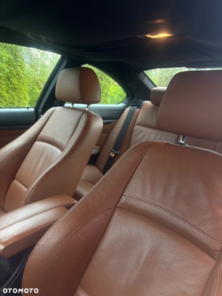 BMW Seria 3 320i M Sport Edition - 4