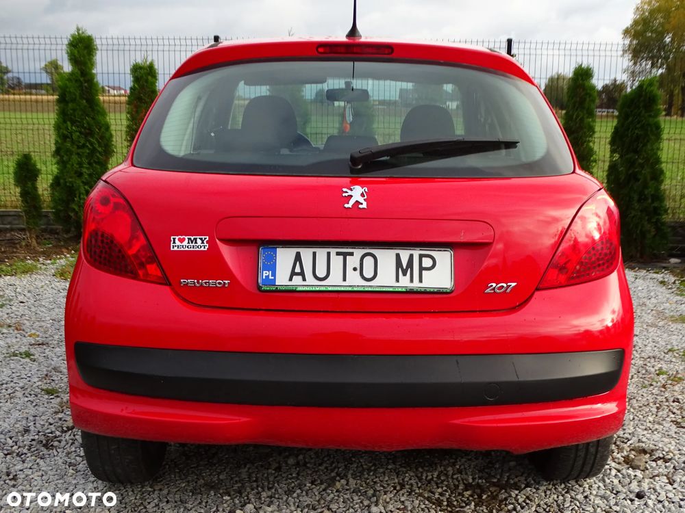 Peugeot 207 1.4 Trendy - 26