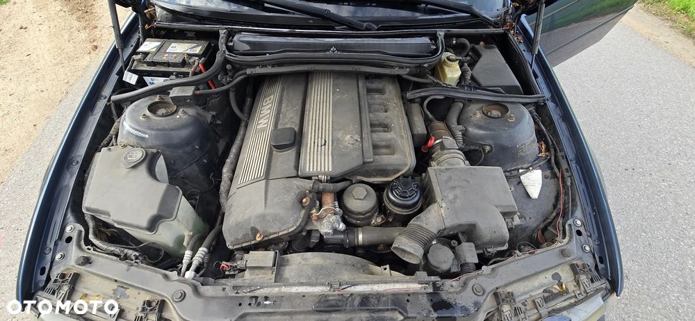 BMW Seria 3 328Ci - 6