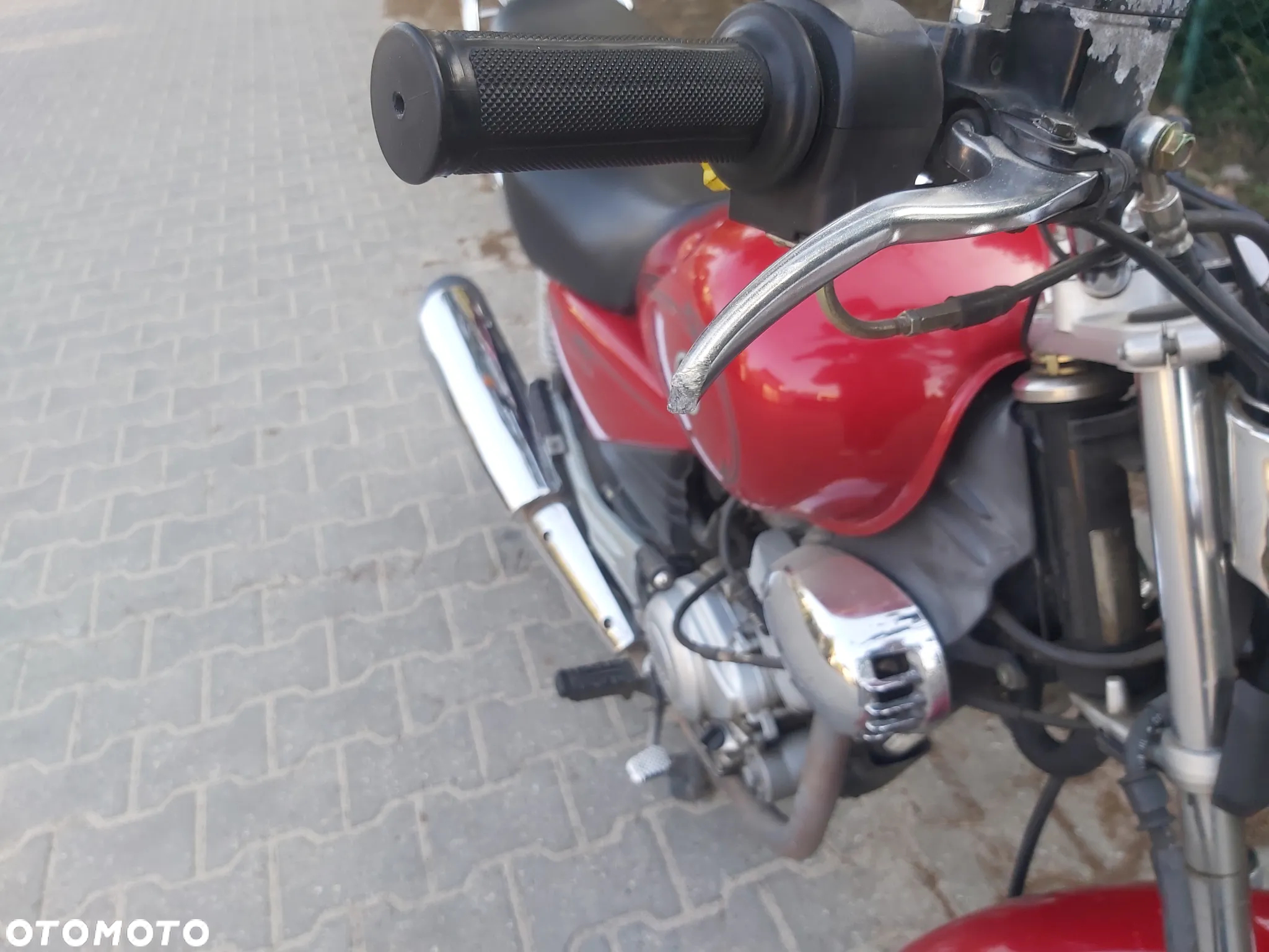 Yamaha YBR - 7