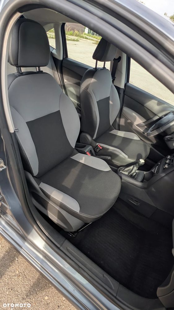 Citroën C3 1.4 HDi First - 8