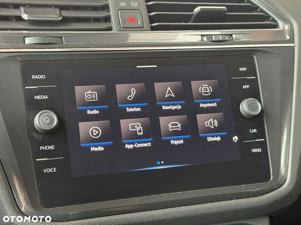 Volkswagen Tiguan - 21