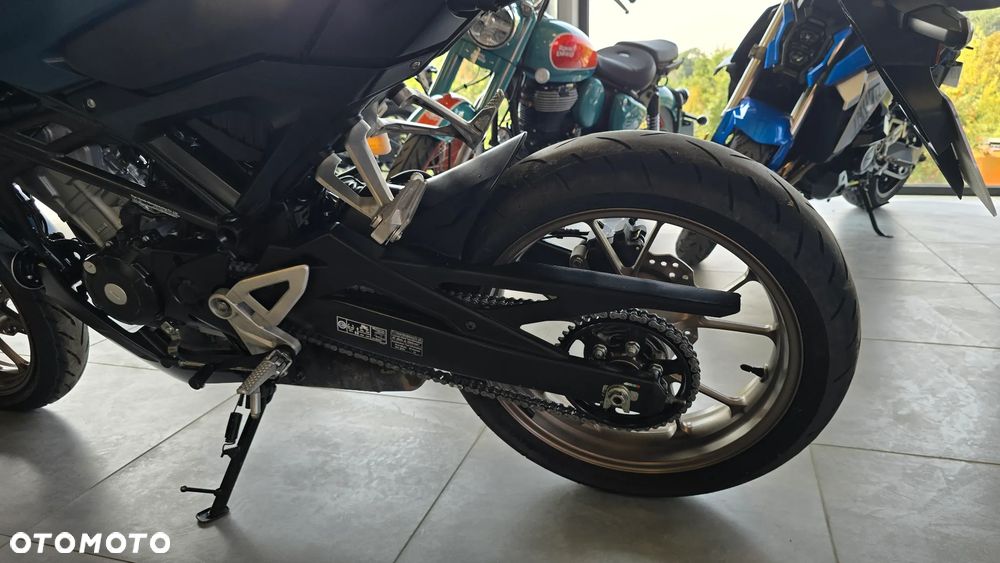 Honda CB - 7