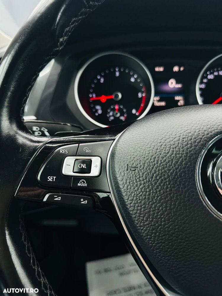 Volkswagen Tiguan 2.0 TDI 4Mot DSG Highline - 31