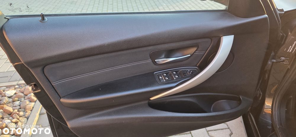 BMW Seria 3 316d - 4