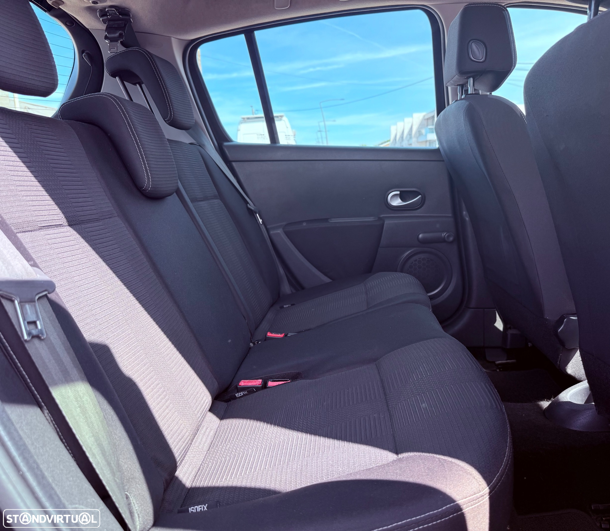 Renault Clio 1.2 16V Fairway - 12