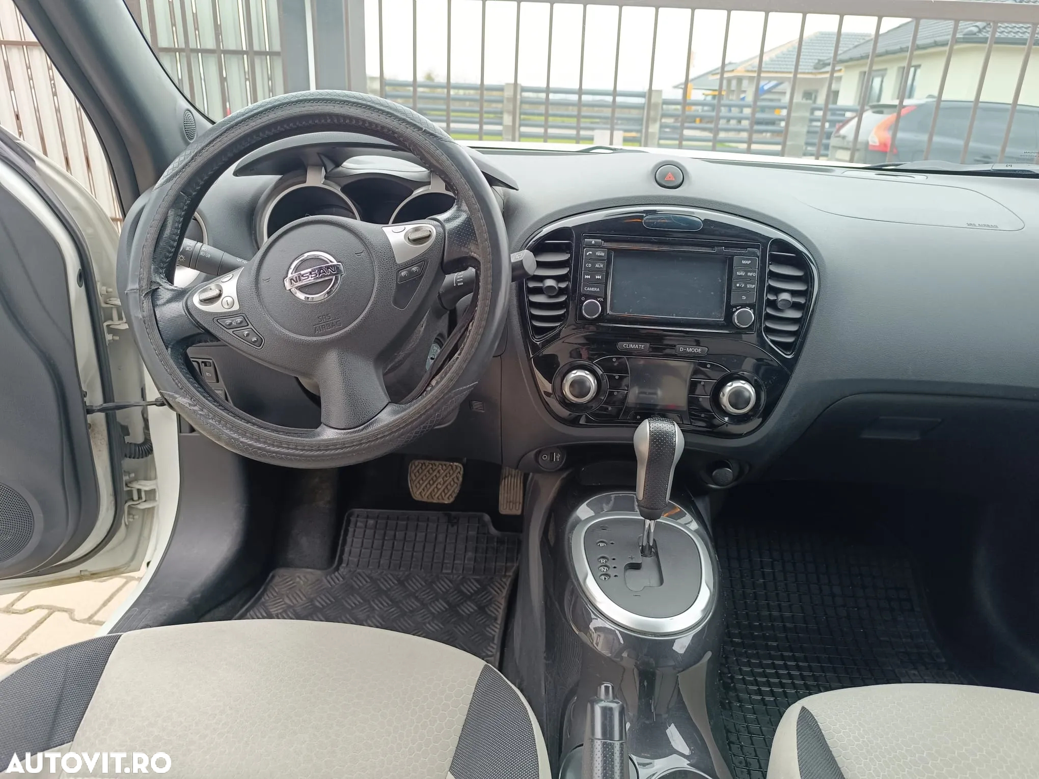 Nissan Juke 1.6L DIG-T XTRONIC-M8 4X4 N-Connecta - 10