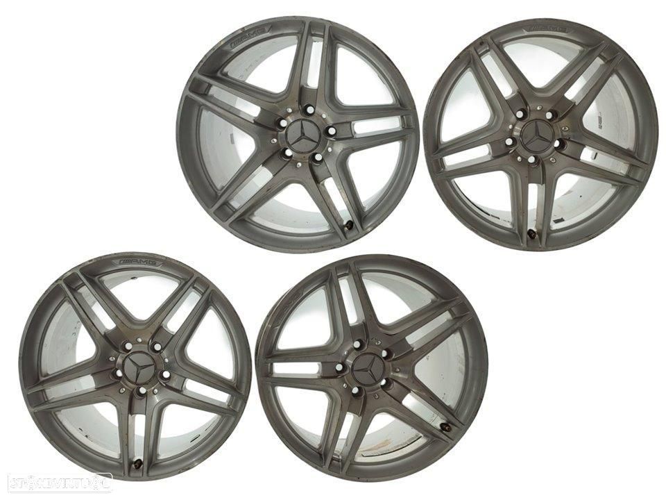 CONJUNTO DE PNEUS MERCEDES-BENZ CLASE C BM 204 BERLINA - 1