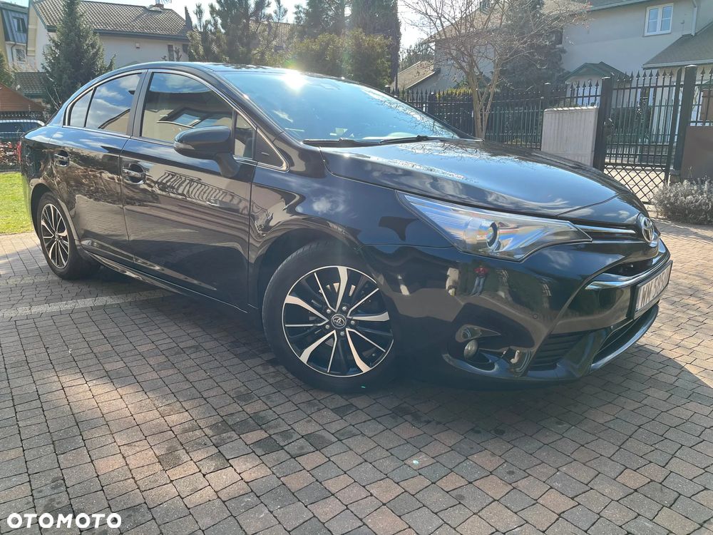 Toyota Avensis 1.8 Prestige MS - 1
