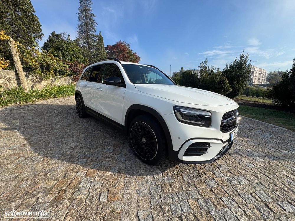 Mercedes-Benz GLB 200 d AMG Line - 2