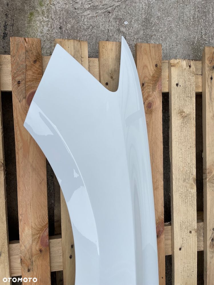 BŁOTNIK LEWY PRZÓD PRZEDNI AUDI Q5 I 8R0 BIAŁY - 7