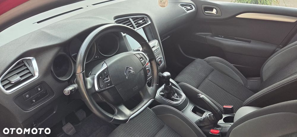Citroën C4 1.2 PureTech MoreLife - 8
