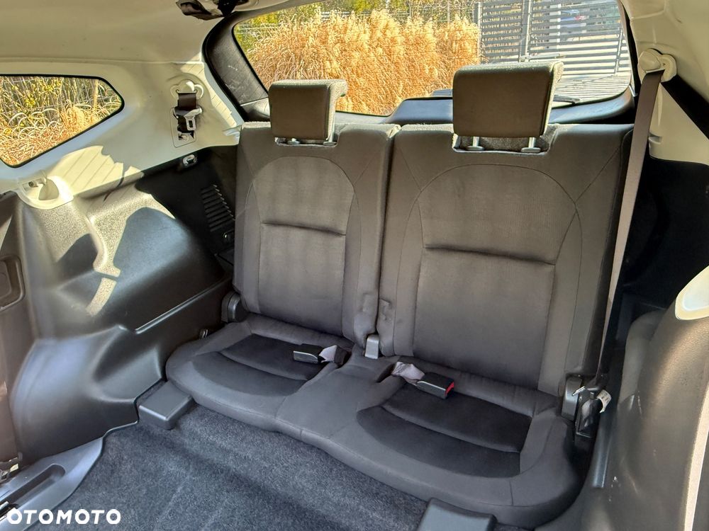 Nissan Qashqai+2 - 32