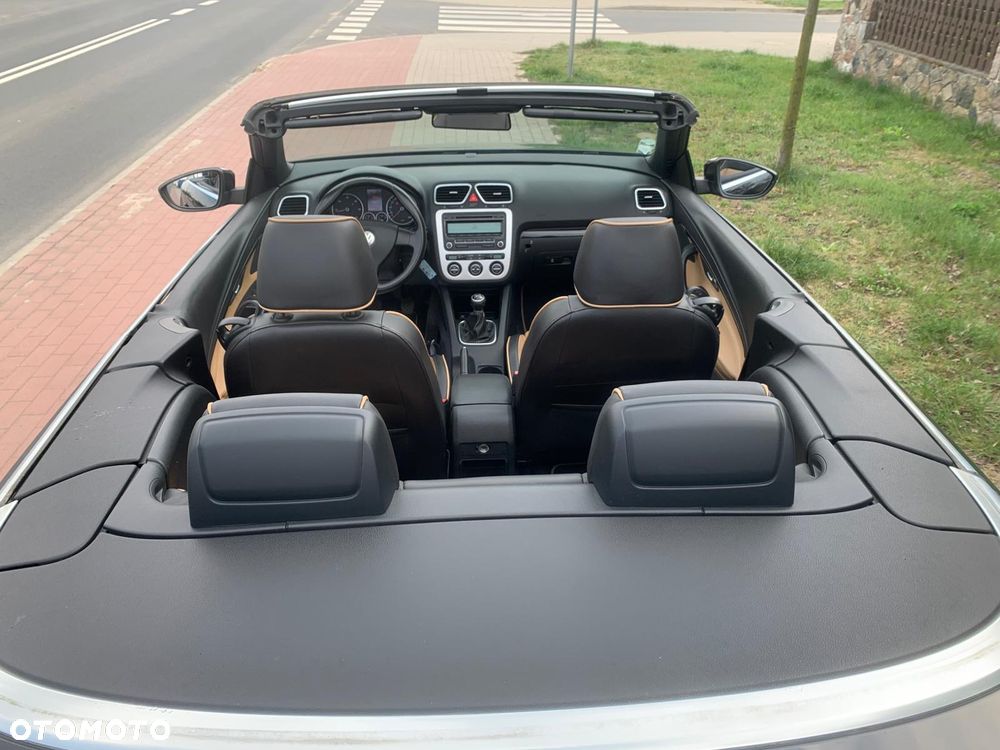 Volkswagen Eos 2.0 TDI DPF BlueMotion Technology Exclusive - 34