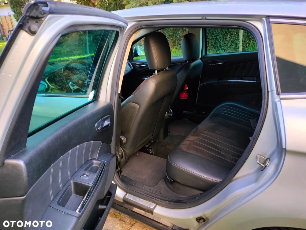 Lancia Delta 1.9 MJ TB Platino - 9