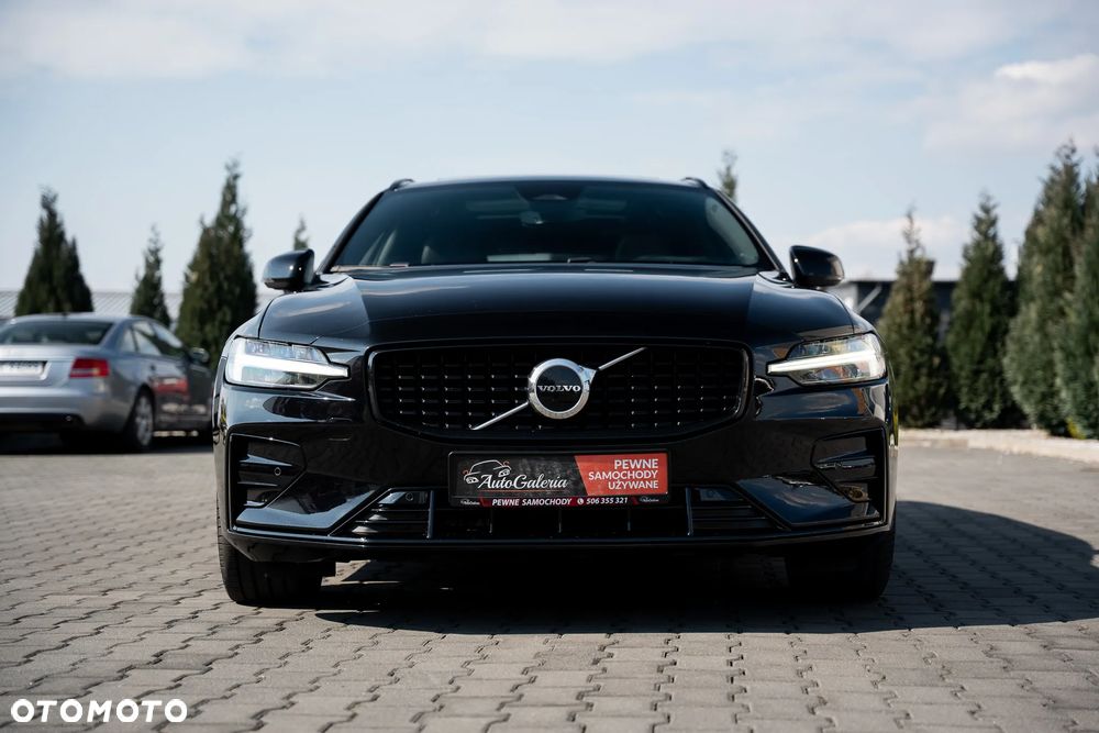 Volvo V60 B4 B DKG Ultimate Dark - 17