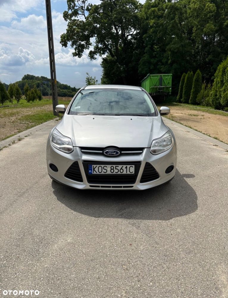 Ford Focus 1.6 Edition - 8