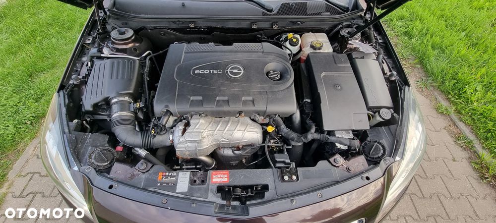 Opel Insignia - 19