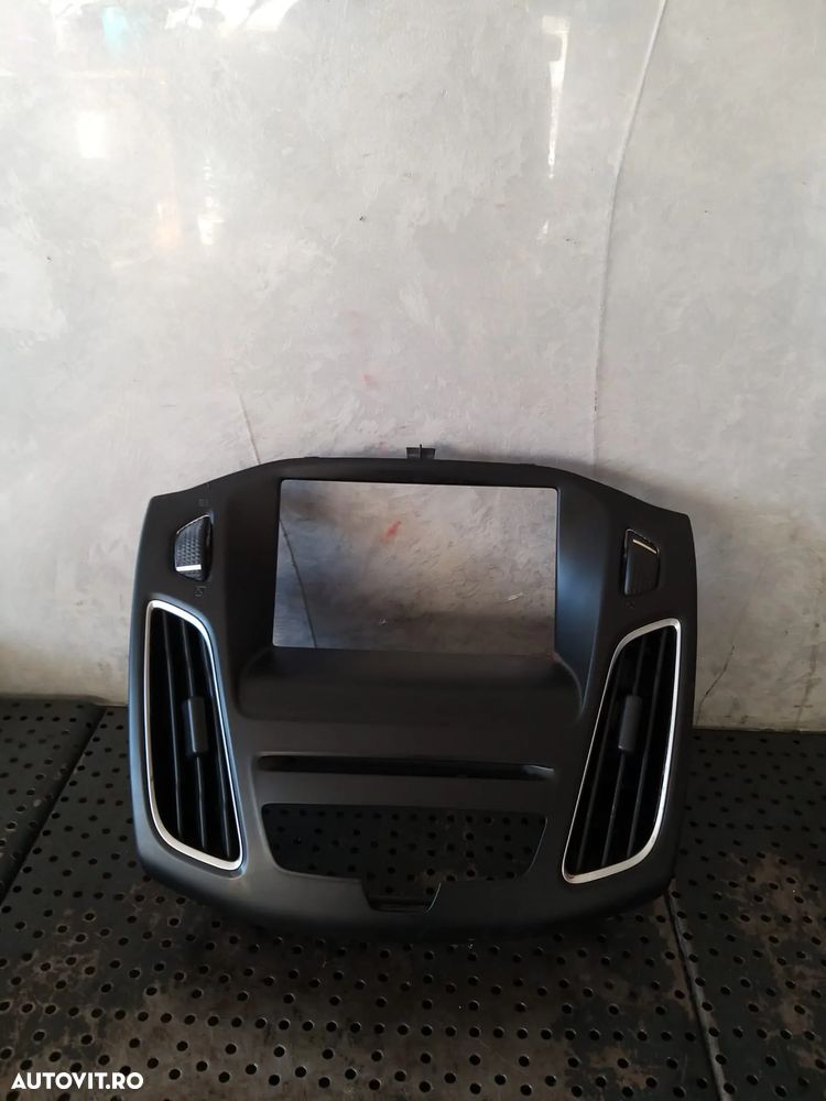 Rama ornament grile ventilatie bord ford focus 3 facelift f1eb18835ef f1eba014l20baw f1eba014l21baw - 1