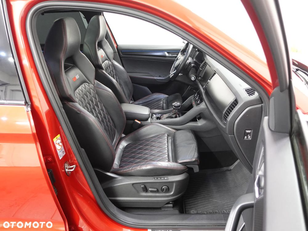 Skoda Kodiaq 2.0 Bi-TDI 4x4 RS DSG 7os - 24