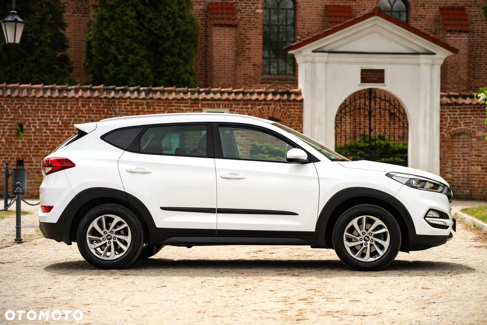 Hyundai Tucson 1.6 GDI BlueDrive Comfort 2WD - 4
