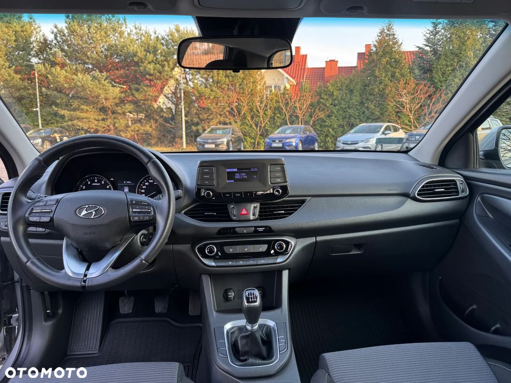 Hyundai i30 1.5 DPI Modern - 14