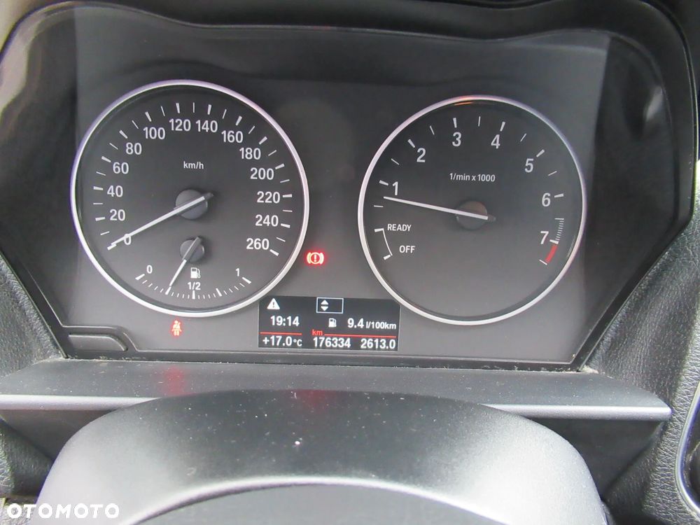 BMW Seria 1 116i - 11