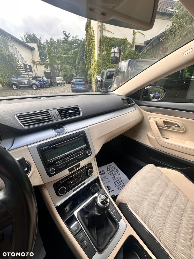 Volkswagen Passat CC 1.8 TSI - 21