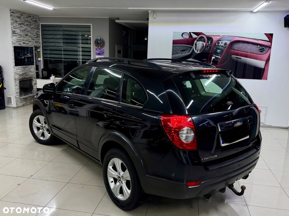 Chevrolet Captiva 2.2 2WD Travel Edition - 24