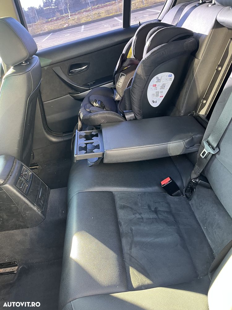 BMW Seria 3 320d - 8